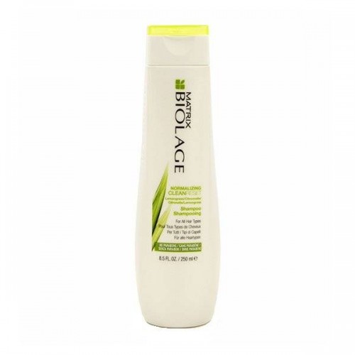 Нормализующий шампунь с экстрактом лимонного сорго Matrix Biolage Cleanreset Normalizing Shampoo для жирных волос 250 мл.