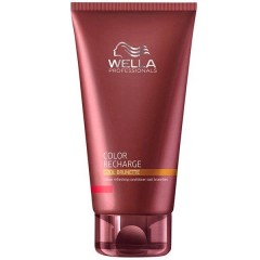 Бальзам Wella Professionals Color Recharge Cool Brunette для освежения цвета холодных коричневых оттенков 200 мл. 