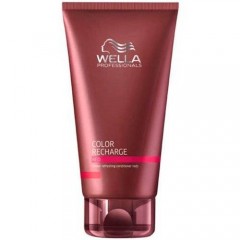 Бальзам Wella Professionals Care Color Recharge Red Conditioner для сохранения цвета красных оттенков 200 мл.