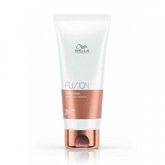 Восстанавливающий бальзам Wella Professionals Care Fusion Conditioner для защиты волос от повреждений 200 мл