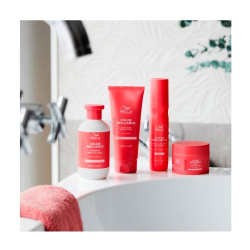 Шампунь Wella Invigo Color Brilliance для окрашенных жестких волос 300 мл Колор Бриллианс